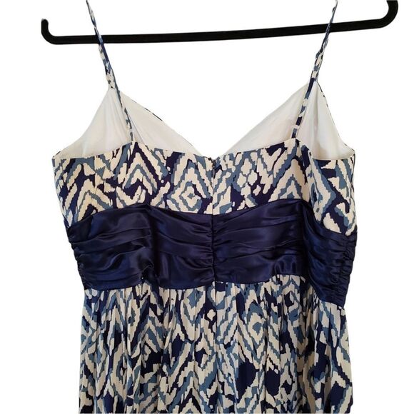 Eliza J New York Silk Sleeveless V-Neck Lined Midi Party Dress - Picture 3 of 9